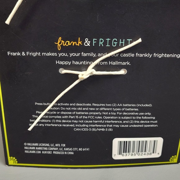 Hallmark Jokin In The John Motion Activated Talking Toilet Paper Mummy Halloween - Picture 11 of 11